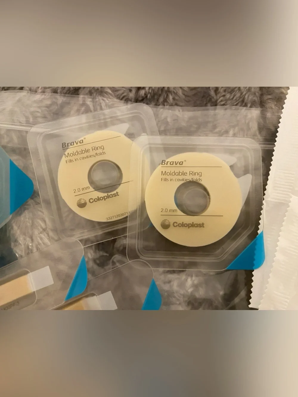 Ostomy Accessory Sample Set - Picture 4 of 8